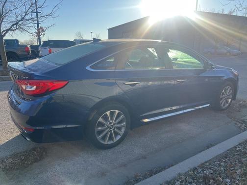 2016 Hyundai SONATA Limited