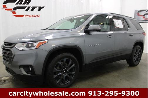 Satin Steel Metallic 2020 Chevrolet Traverse RS