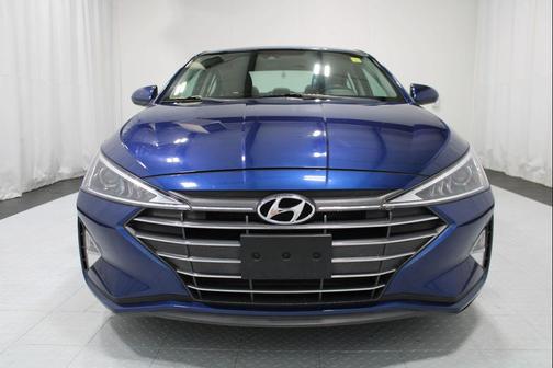 Lakeside Blue 2019 Hyundai ELANTRA SEL