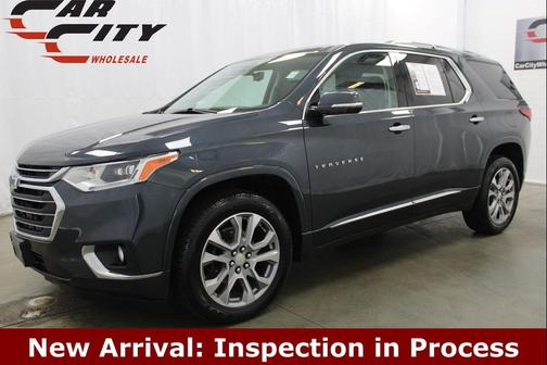 Dark Moon Blue Metallic 2020 Chevrolet Traverse Premier