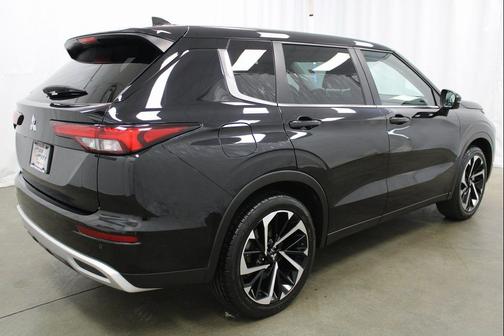 2023 Mitsubishi Outlander SE 2.5 S-AWC