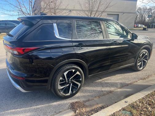 2023 Mitsubishi Outlander SE 2.5 S-AWC