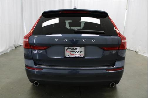 2020 Volvo XC60 T5 Momentum