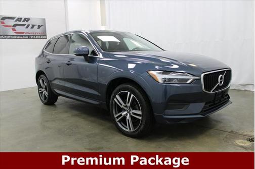 2020 Volvo XC60 T5 Momentum