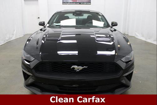 2021 Ford Mustang EcoBoost