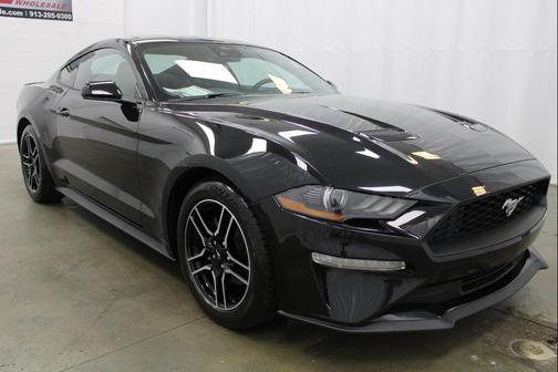 2021 Ford Mustang EcoBoost