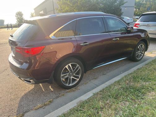 2017 Acura MDX 3.5L w/Advance Package