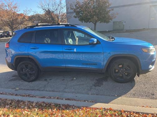 2020 Jeep Cherokee Altitude