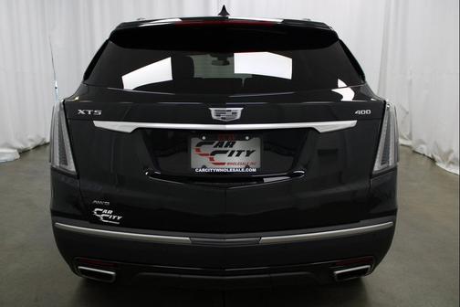 2023 Cadillac XT5 Sport