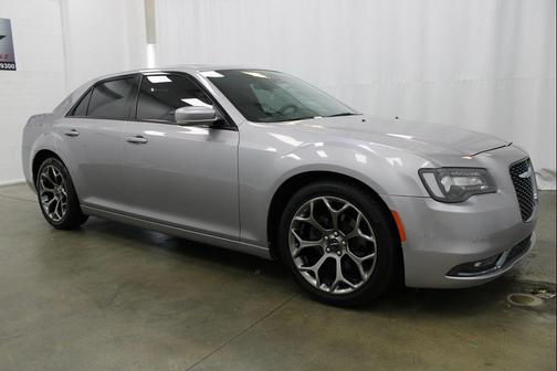 2018 Chrysler 300 S