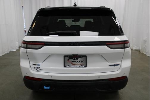 2022 Jeep Grand Cherokee 4xe Trailhawk