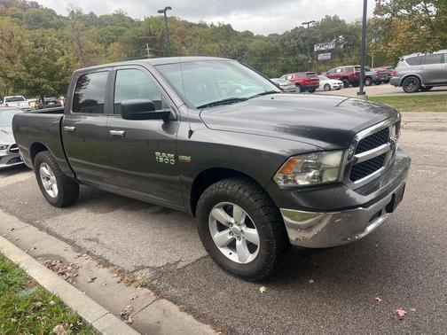 2018 RAM 1500 SLT