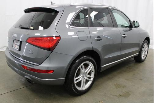 2016 Audi Q5 2.0T Premium Plus