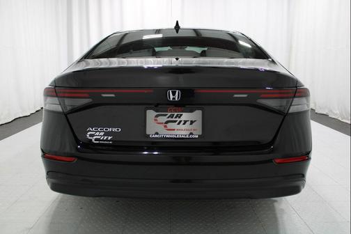 Crystal Black Pearl 2023 Honda Accord EX