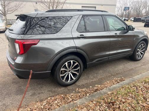 2020 Ford Explorer ST