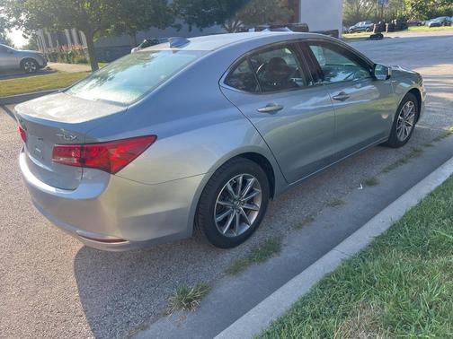 2018 Acura TLX Base