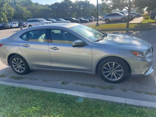 2018 Acura TLX Base