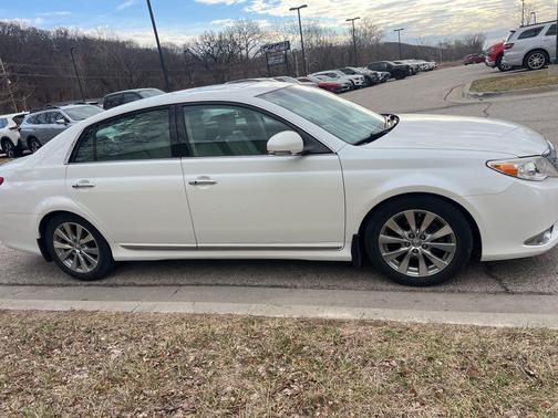 2012 Toyota Avalon Limited