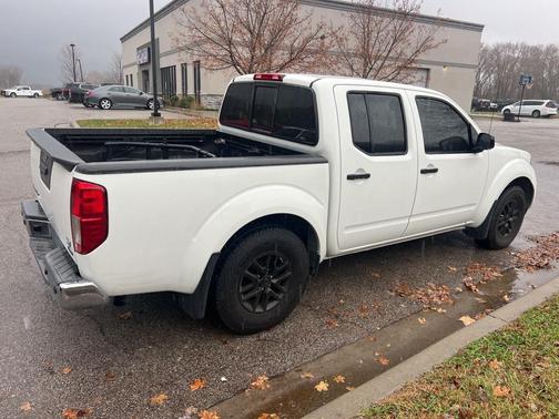 2018 Nissan Frontier SV