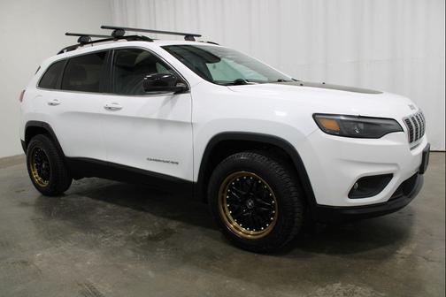 Bright White Clearcoat 2022 Jeep Cherokee Latitude Lux