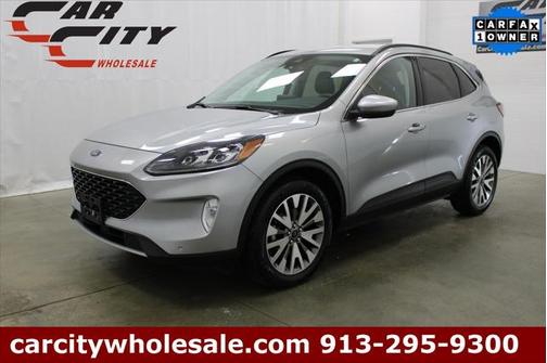 2022 Ford Escape Titanium