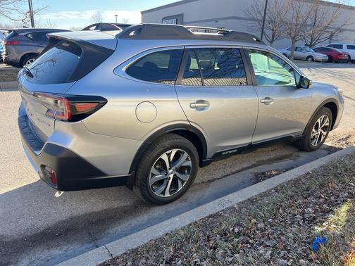 2022 Subaru Outback Limited
