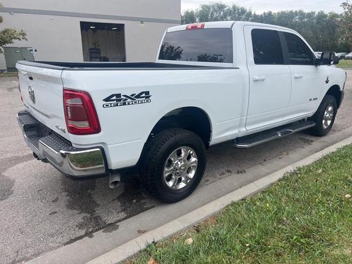 2022 RAM 2500 Big Horn Crew Cab 4x4 6'4' Box