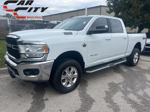 2022 RAM 2500 Big Horn Crew Cab 4x4 6'4' Box