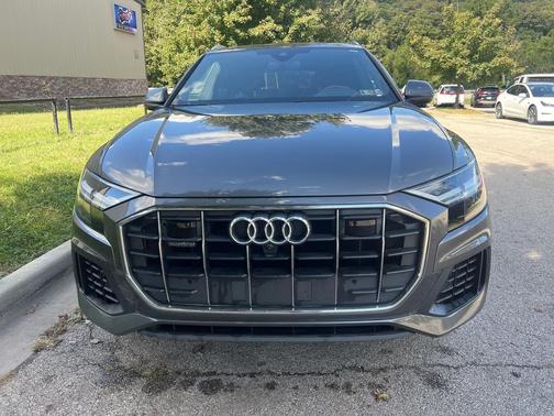 2019 Audi Q8 3.0T Premium Plus