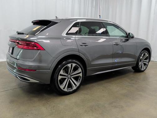 2019 Audi Q8 3.0T Premium Plus