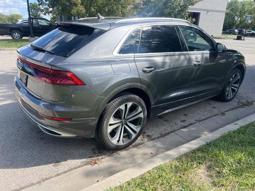 2019 Audi Q8 3.0T Premium Plus