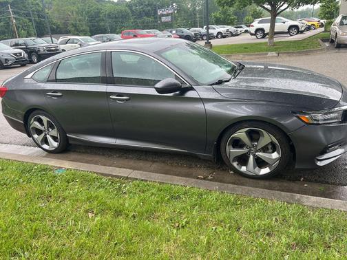 Gray 2018 Honda Accord Touring