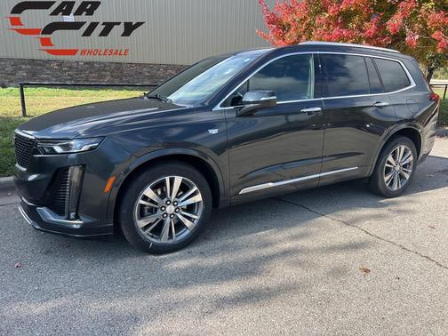 2022 Cadillac XT6 Premium Luxury FWD