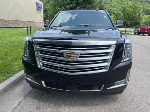 2016 Cadillac Escalade ESV Platinum