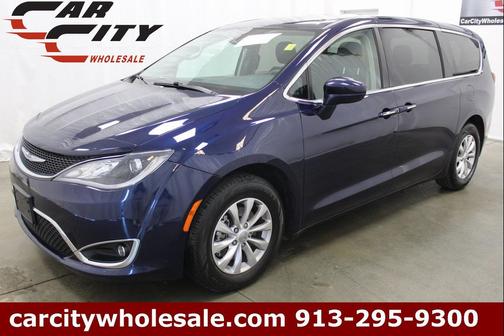 2019 Chrysler Pacifica Touring Plus