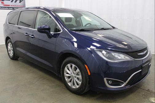 2019 Chrysler Pacifica Touring Plus