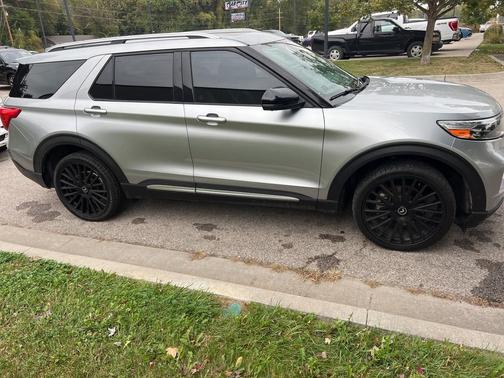 2021 Ford Explorer Platinum