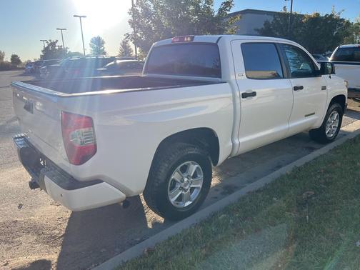 2019 Toyota Tundra SR5
