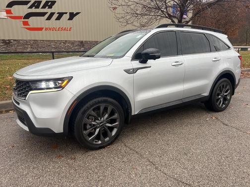 2022 Kia Sorento SX