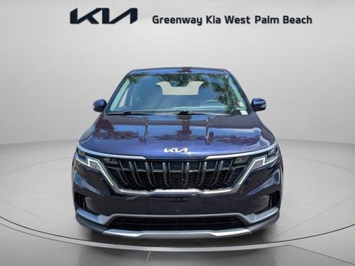 2024 Kia Carnival LX