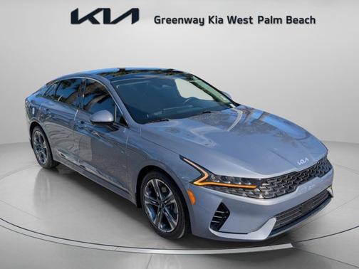 2022 Kia K5 EX
