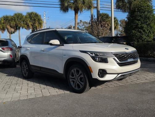 2021 Kia Seltos S