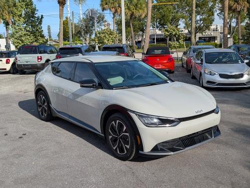 2022 Kia EV6 Wind