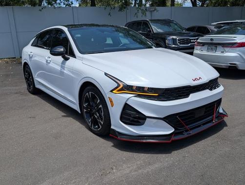 2023 Kia K5 GT-Line