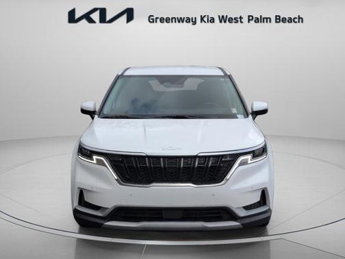 2024 Kia Carnival EX