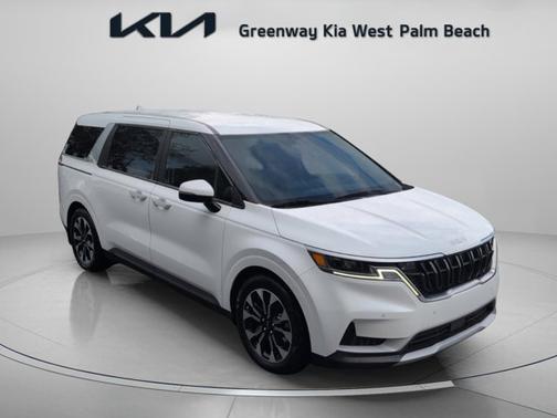 2024 Kia Carnival EX
