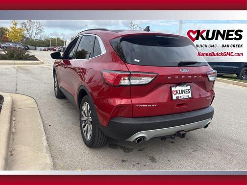 2021 Ford Escape Titanium