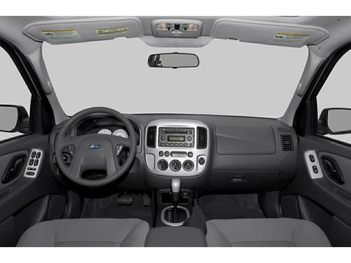 2005 Ford Escape XLS