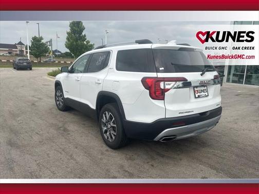 2023 GMC Acadia AWD SLT