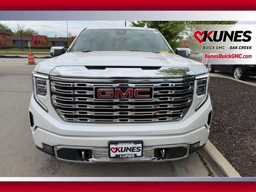 White Frost Tricoat 2023 GMC Sierra 1500 Denali
